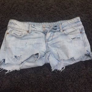 American eagle shorts not cuffed